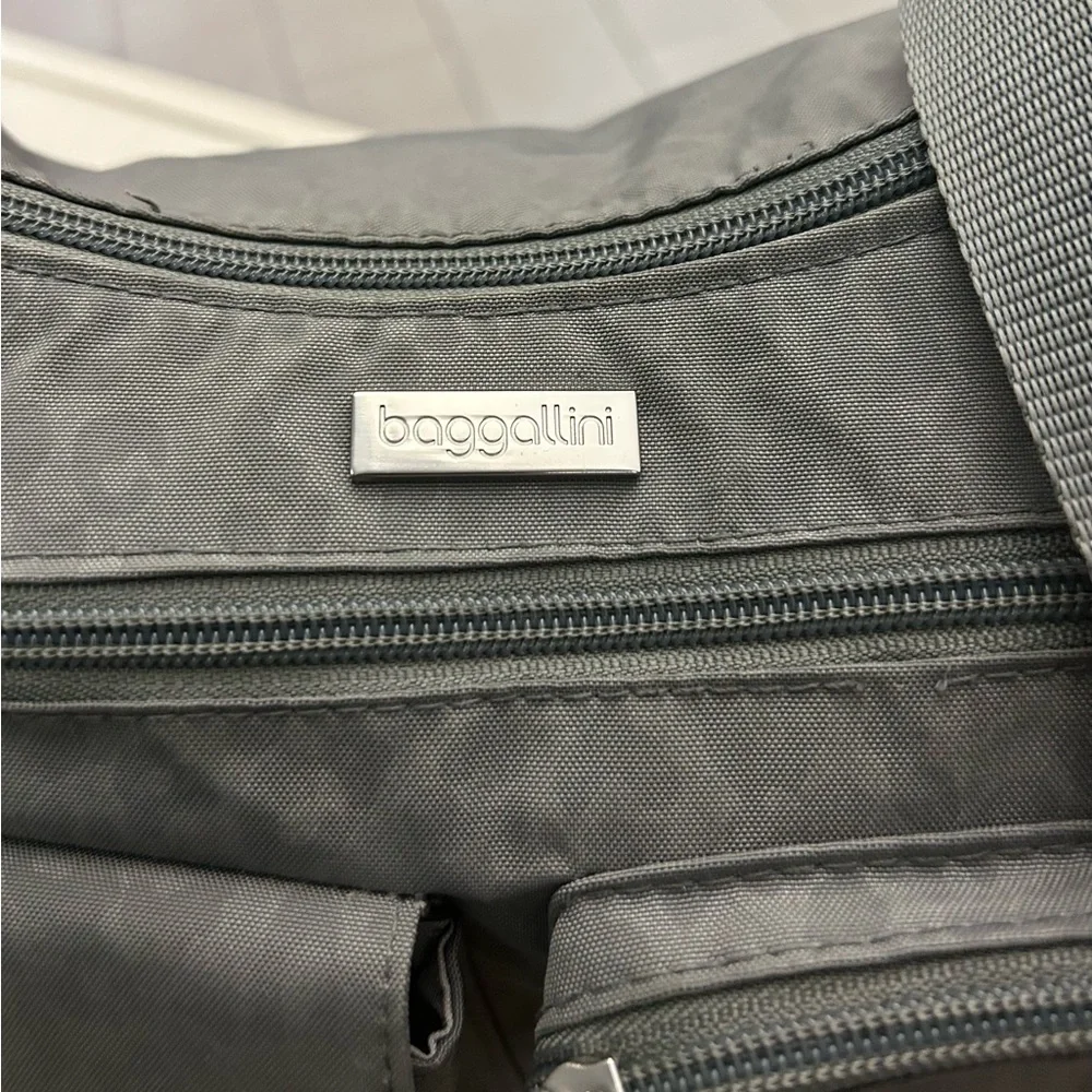 Baggallini Charcoal Messenger Bag Preowned very light wear